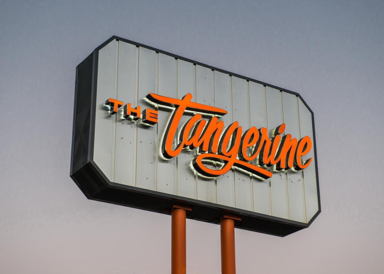 The Tangerine - A Burbank Hotel ภายนอก รูปภาพ